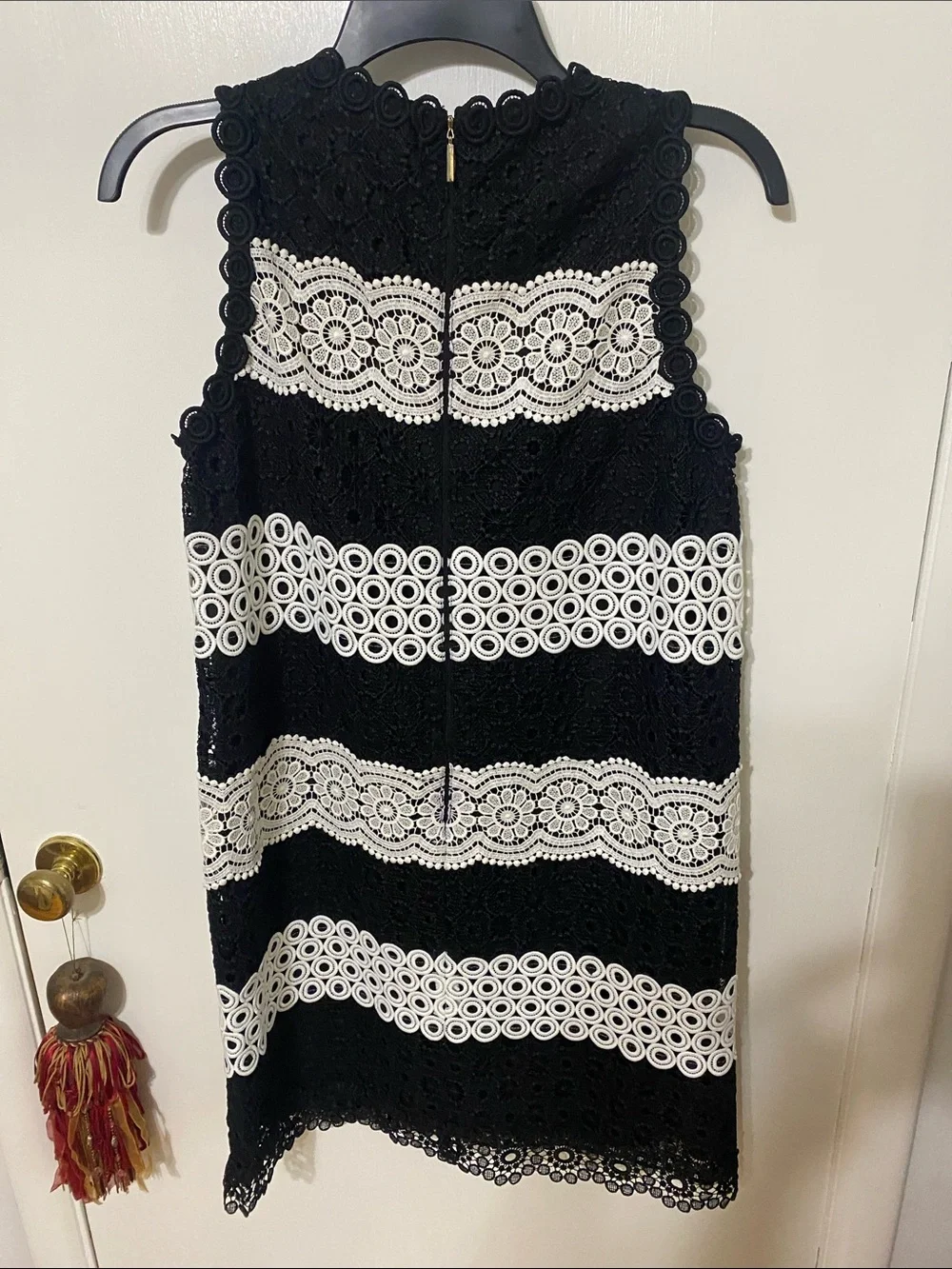 kate spade Black and White Lace Sleeveless Shift Dress